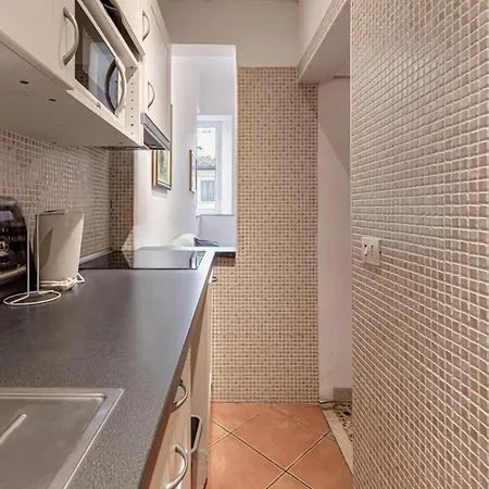 A Due Passi Da Ponte Vecchio *